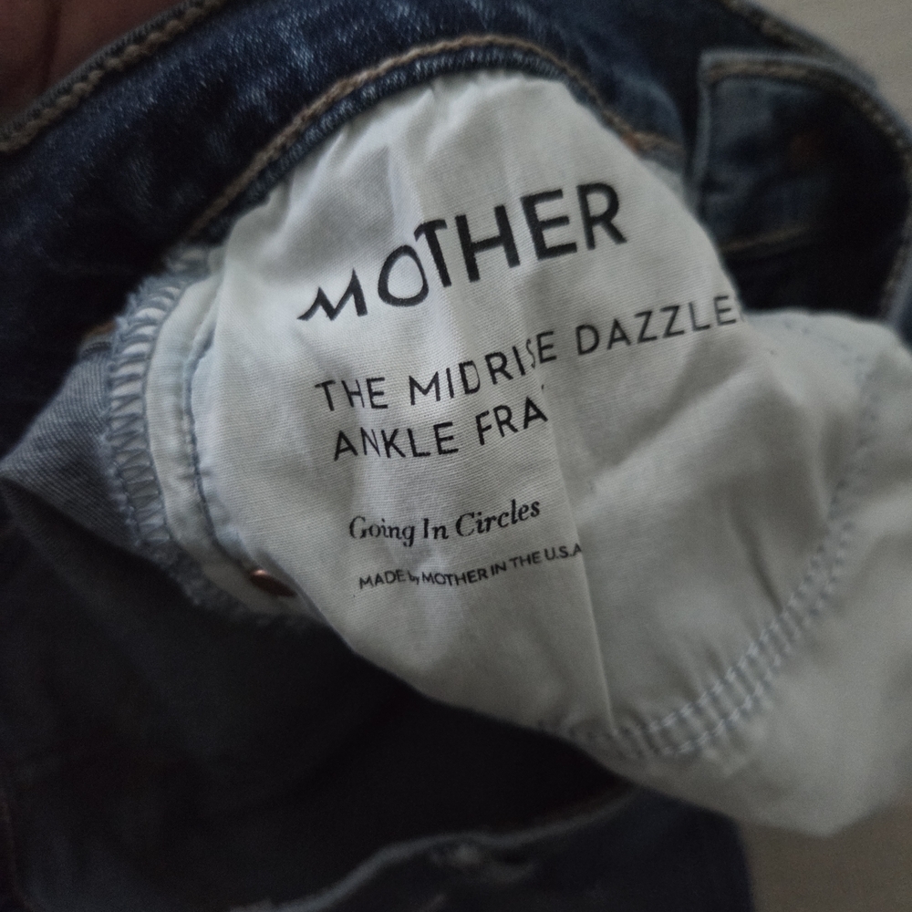 MOTHER The Mid-Rise Dazzler Ankle Fray Jeans Womens - Picture 8 of 14